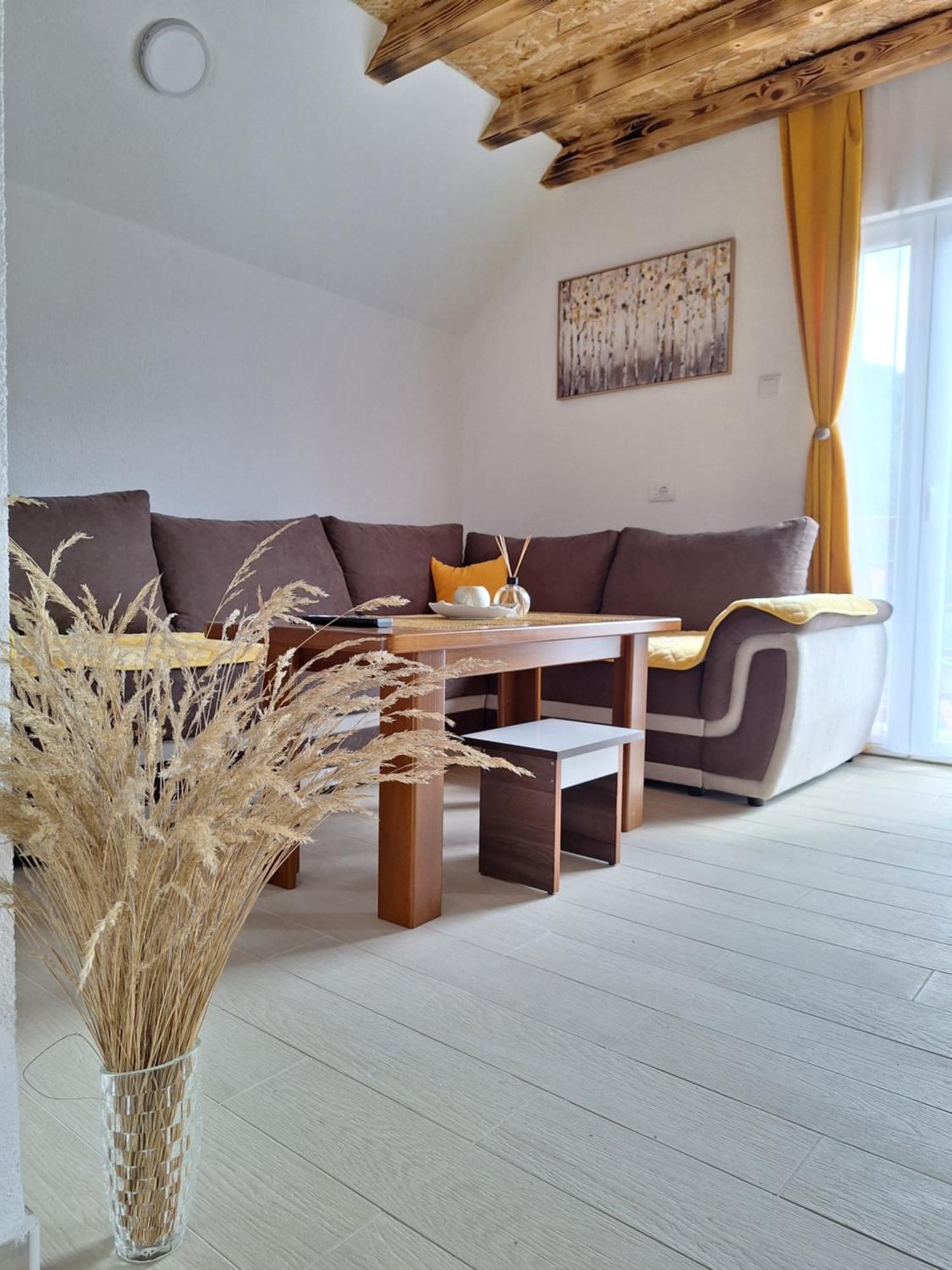 Apartmani Lena Plužine Εξωτερικό φωτογραφία