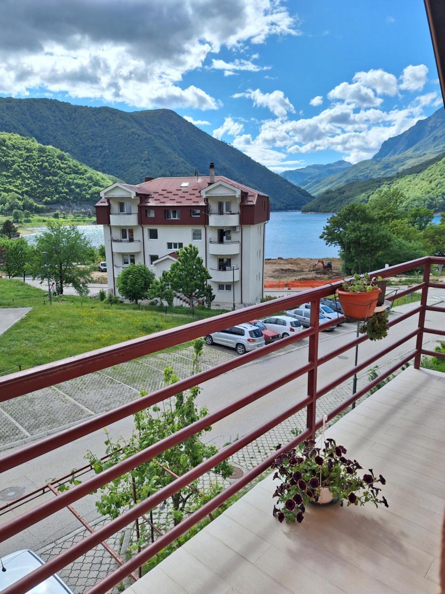 Apartmani Lena Plužine Εξωτερικό φωτογραφία