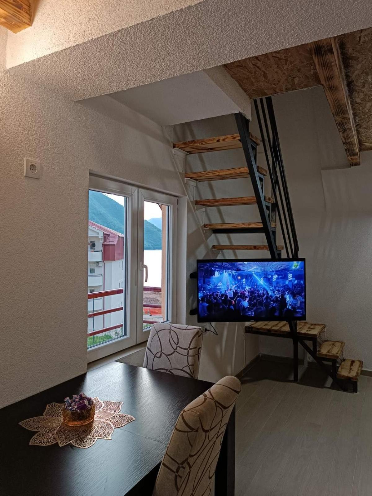 Apartmani Lena Plužine Εξωτερικό φωτογραφία
