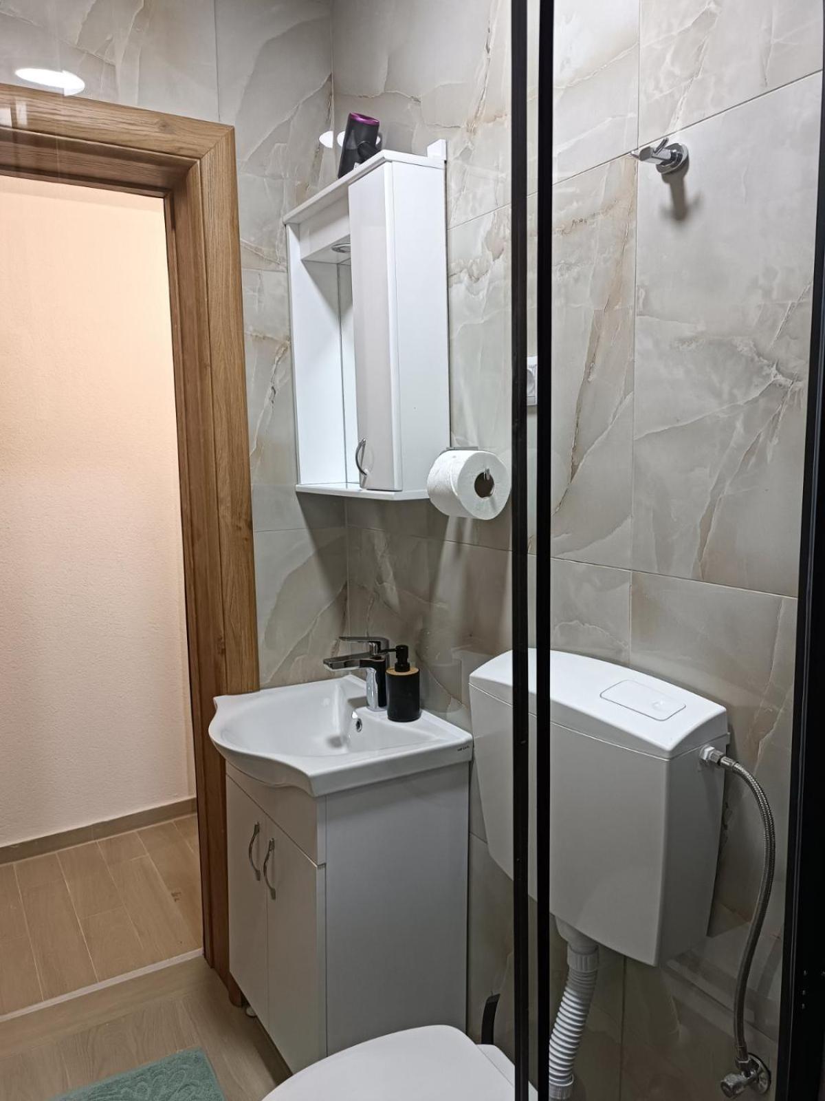 Apartmani Lena Plužine Εξωτερικό φωτογραφία